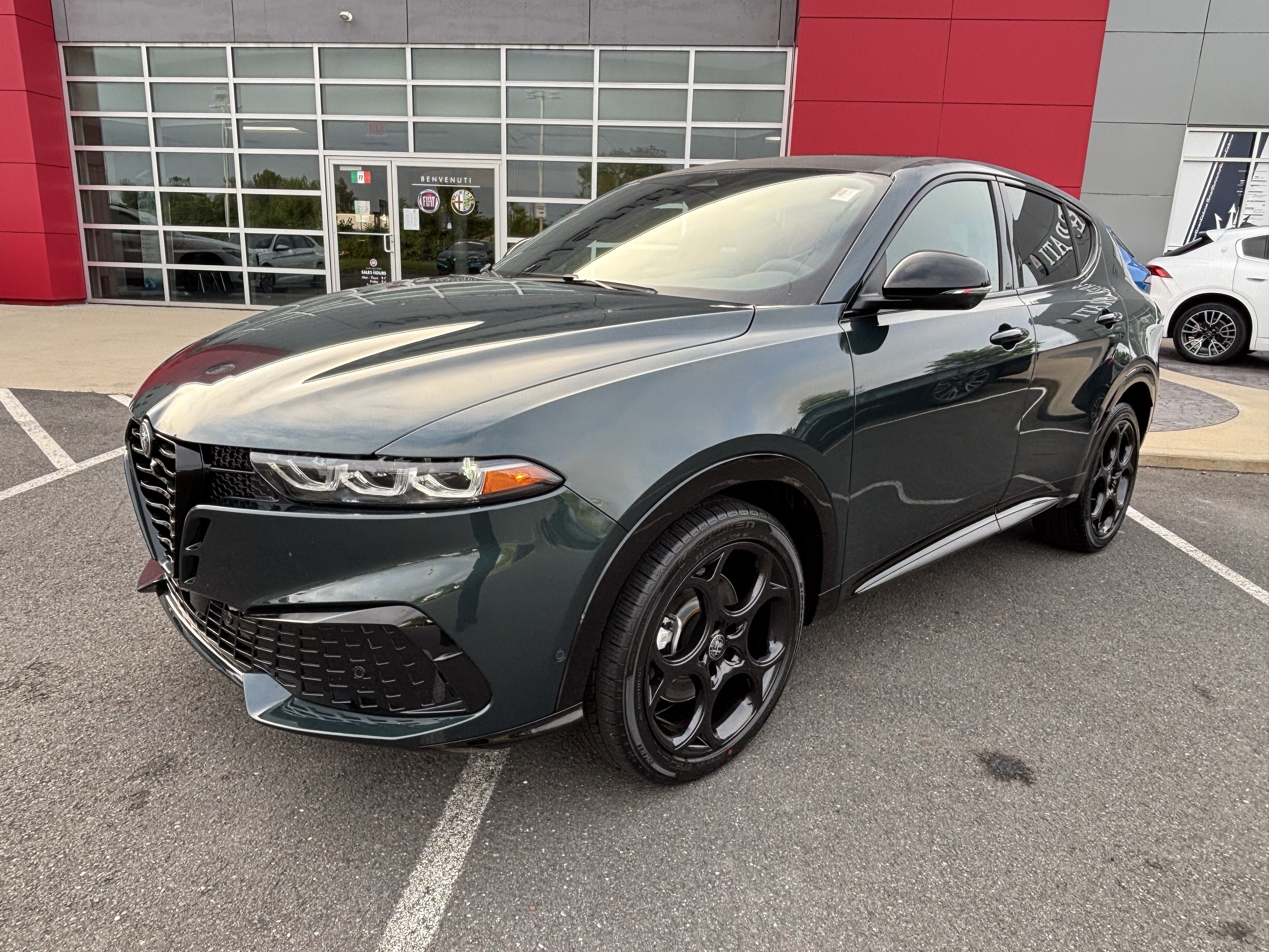 New 2026 Alfa Romeo Tonale Base SUV