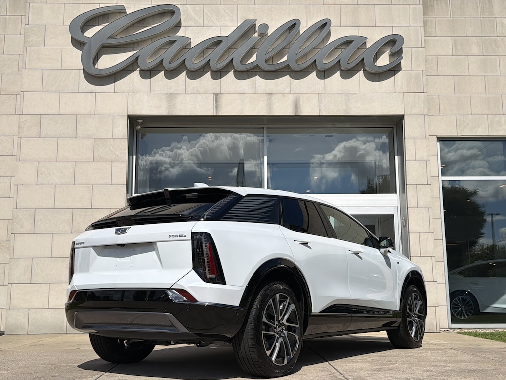 Used 2026 CADILLAC OPTIQ Sport SUV
