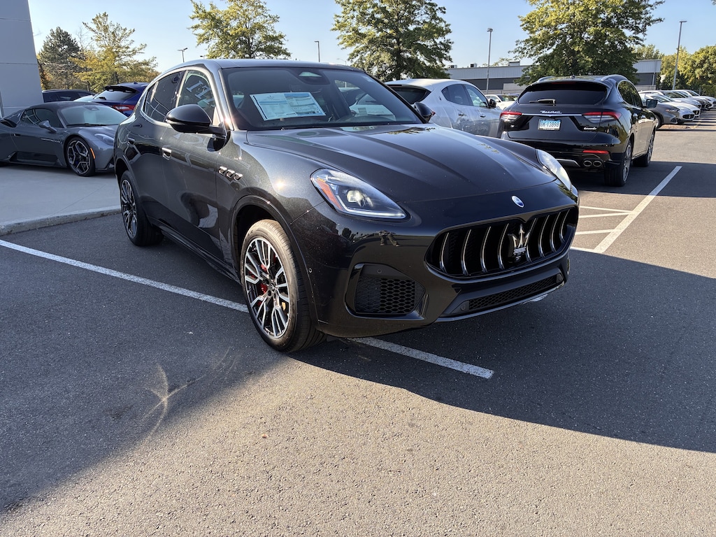 New 2025 Maserati Grecale AWD