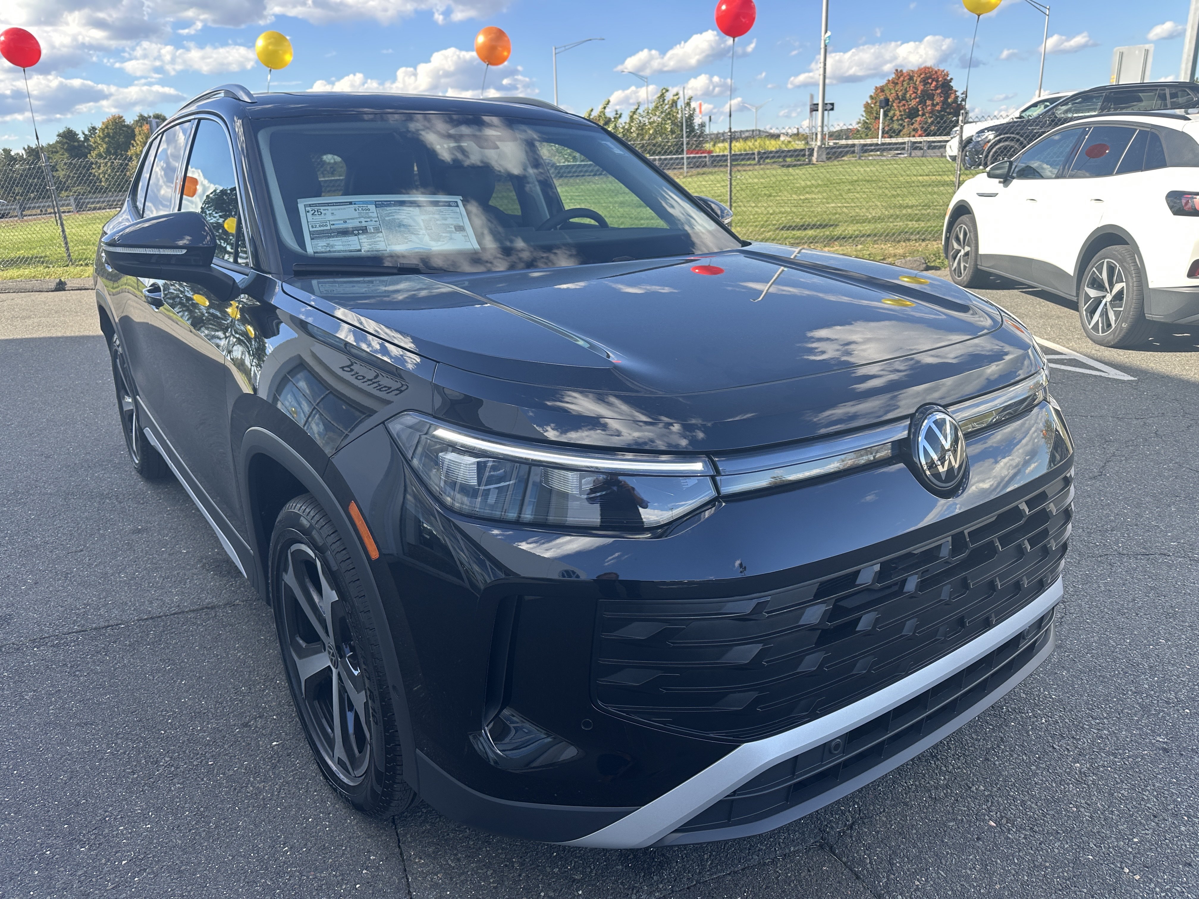 New 2026 Volkswagen Tiguan SE SE 4MOTION
