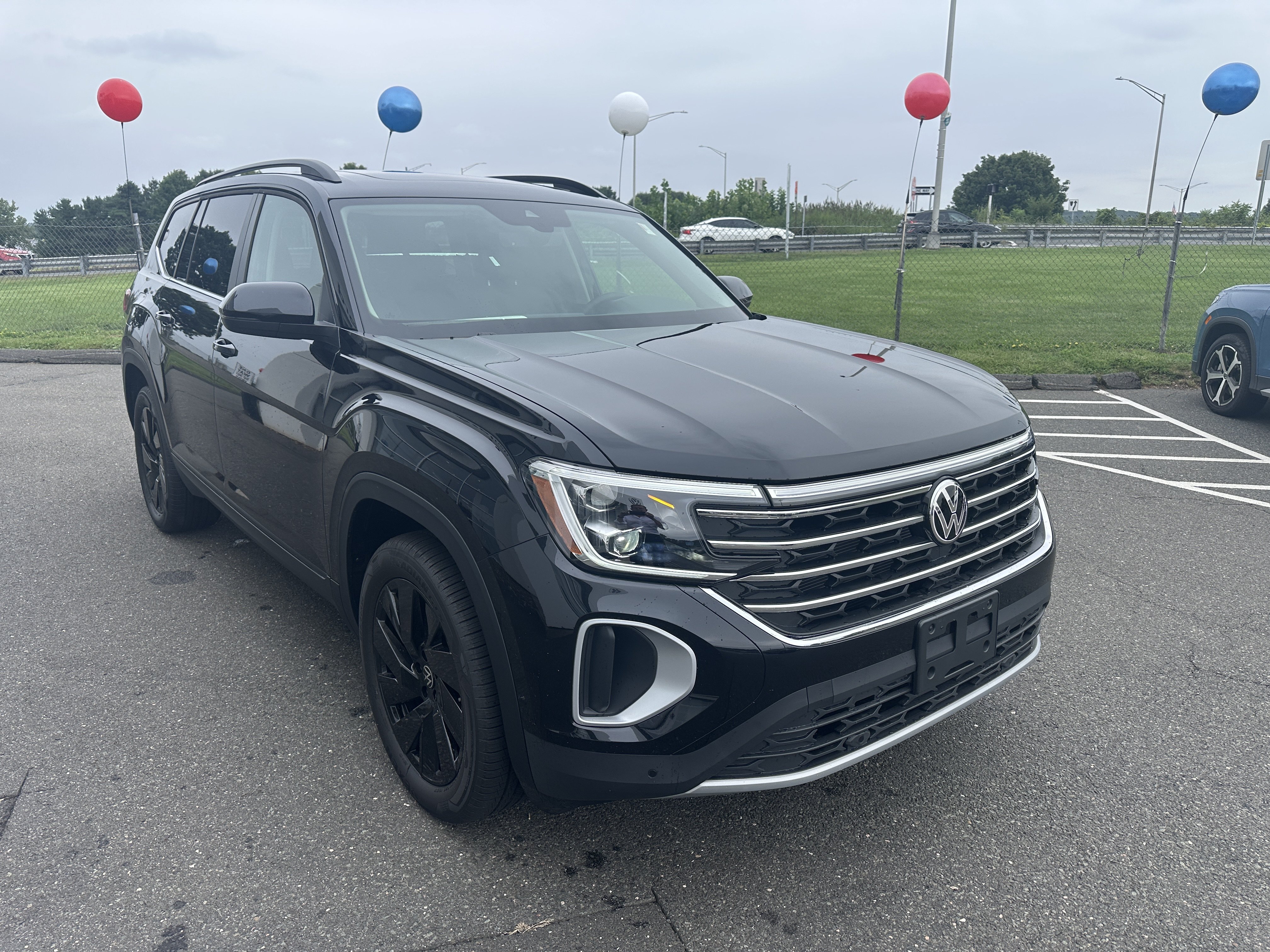 New 2026 Volkswagen Atlas 2.0T SE w/Technology 2.0T SE w/Technology 4MOTION