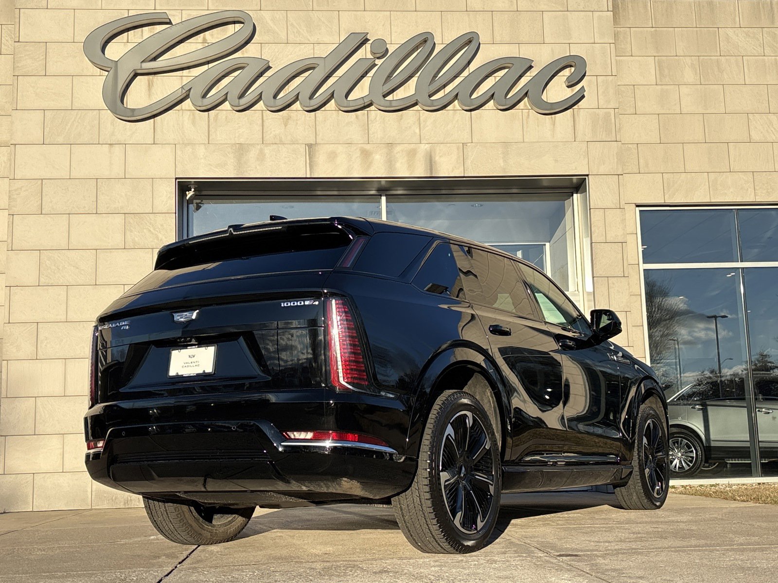New 2025 CADILLAC ESCALADE IQ Sport SUV