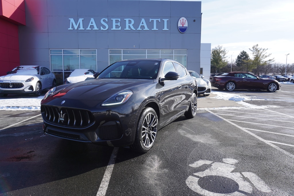 New 2025 Maserati Grecale SUV
