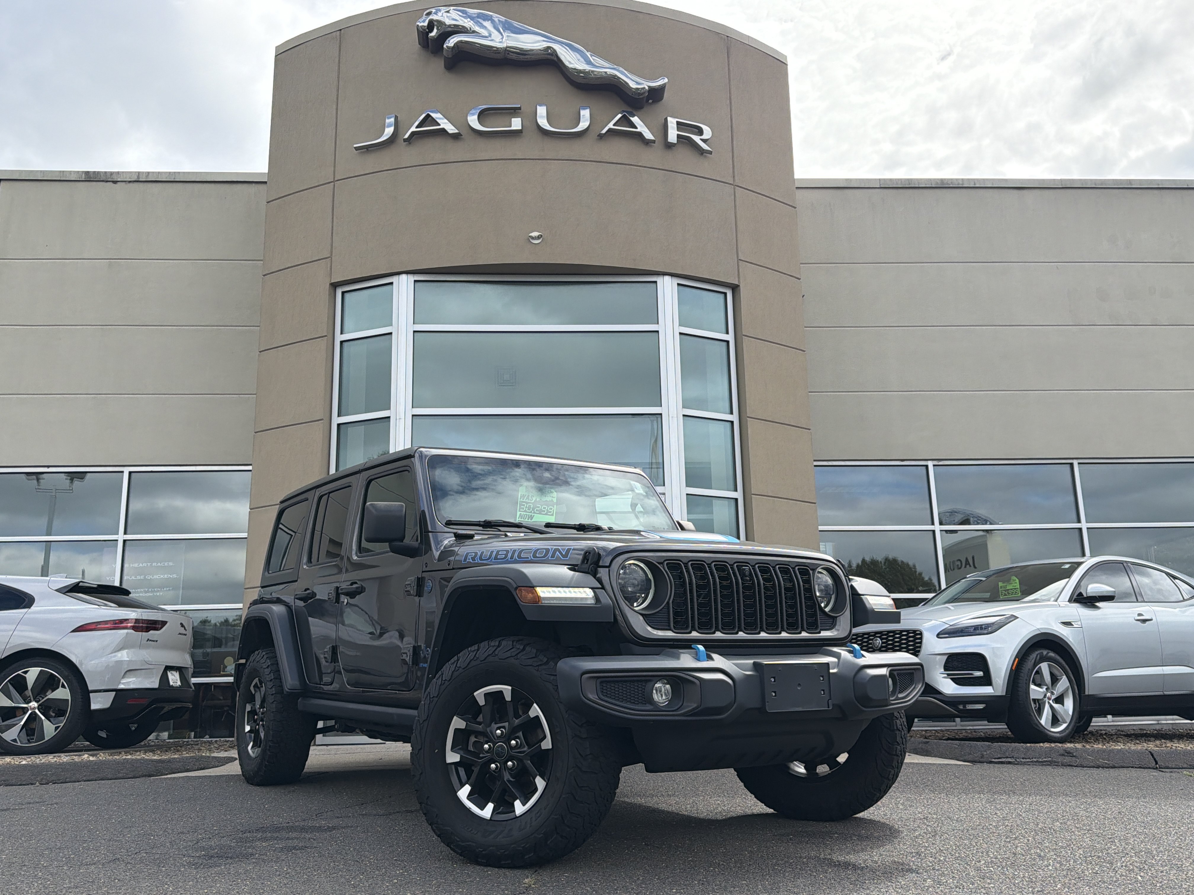 Used 2024 Jeep Wrangler 4xe Rubicon SUV