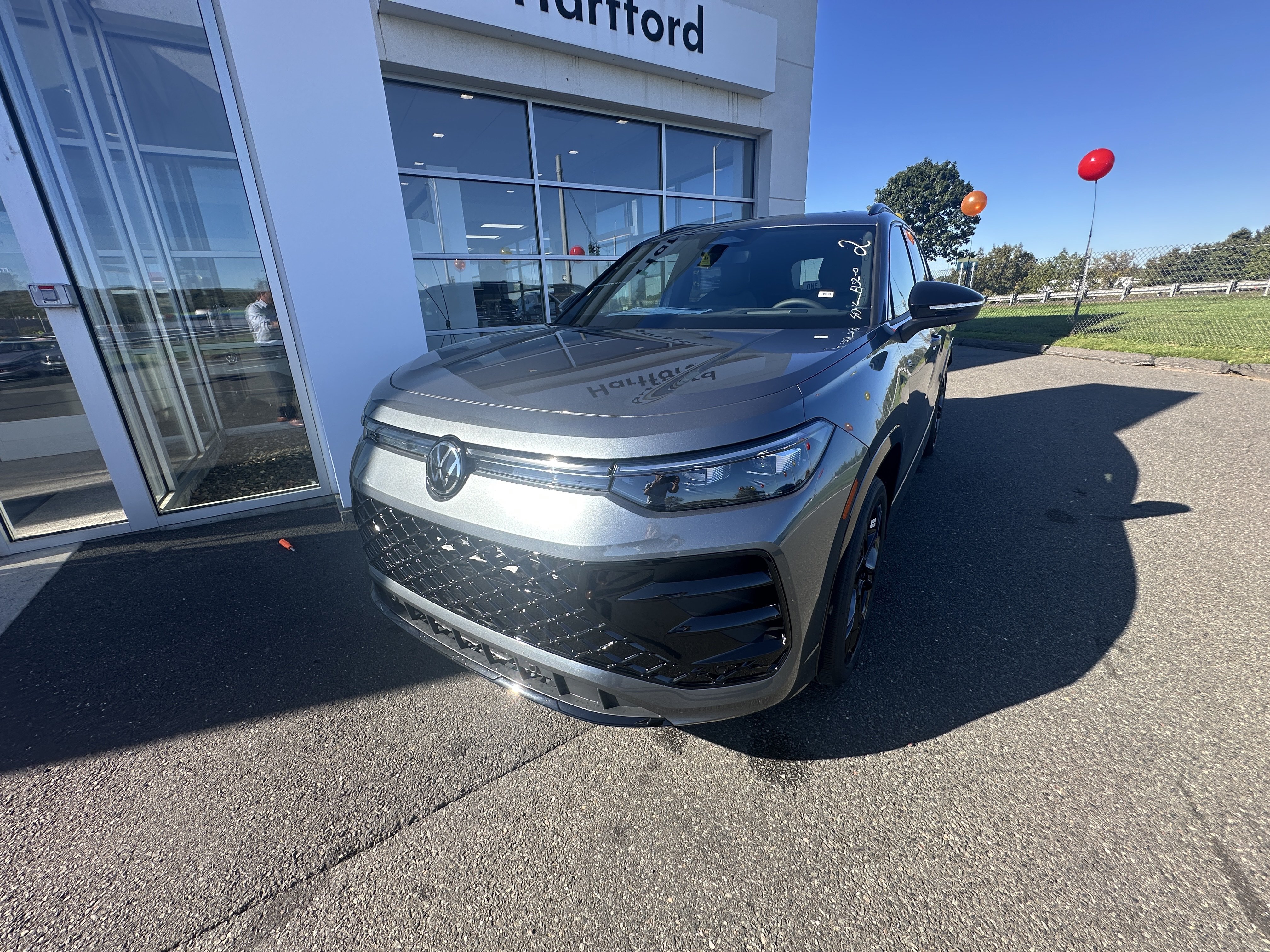 New 2026 Volkswagen Tiguan SE R-Line Black SUV