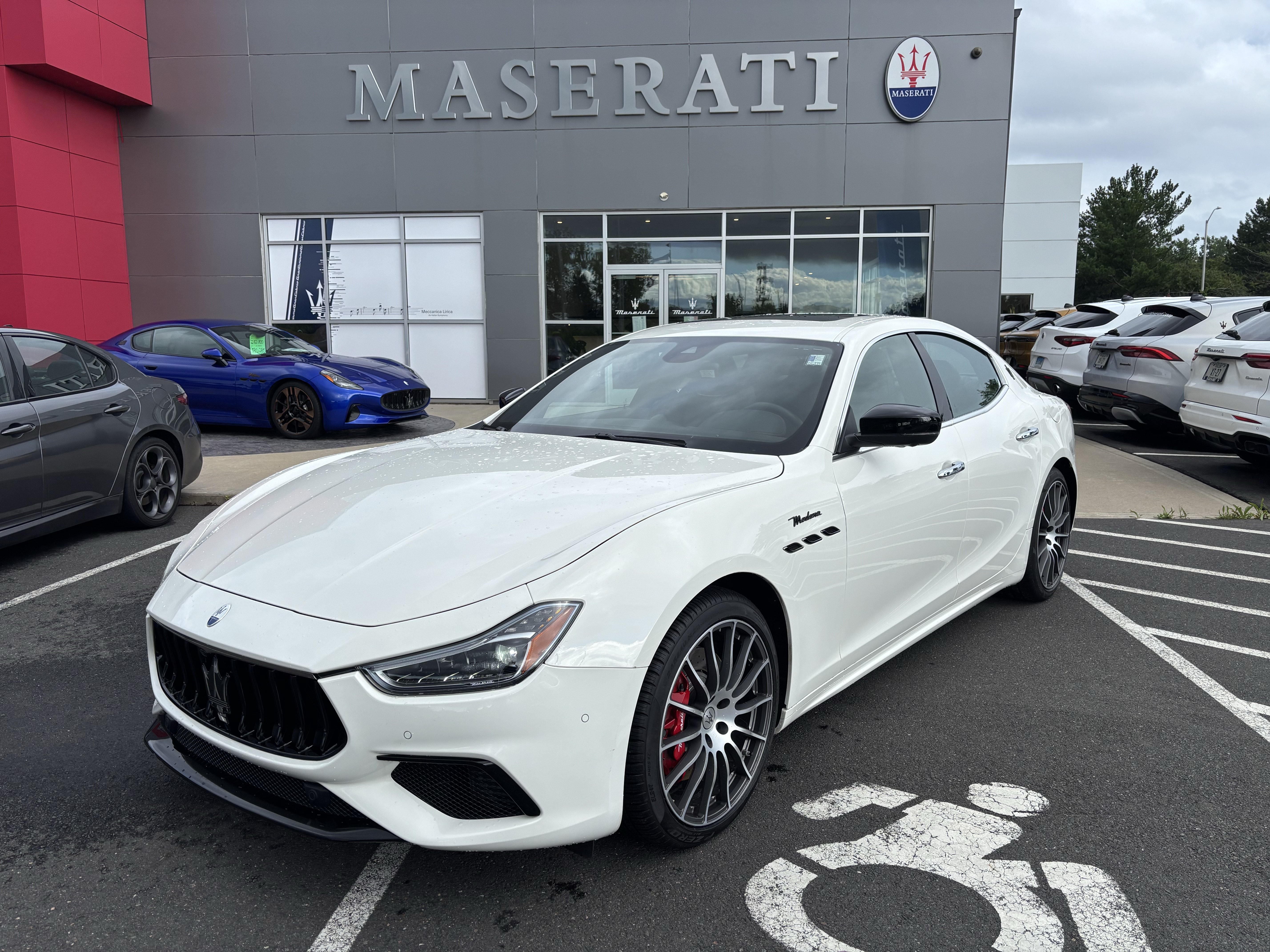  Maserati Ghibli