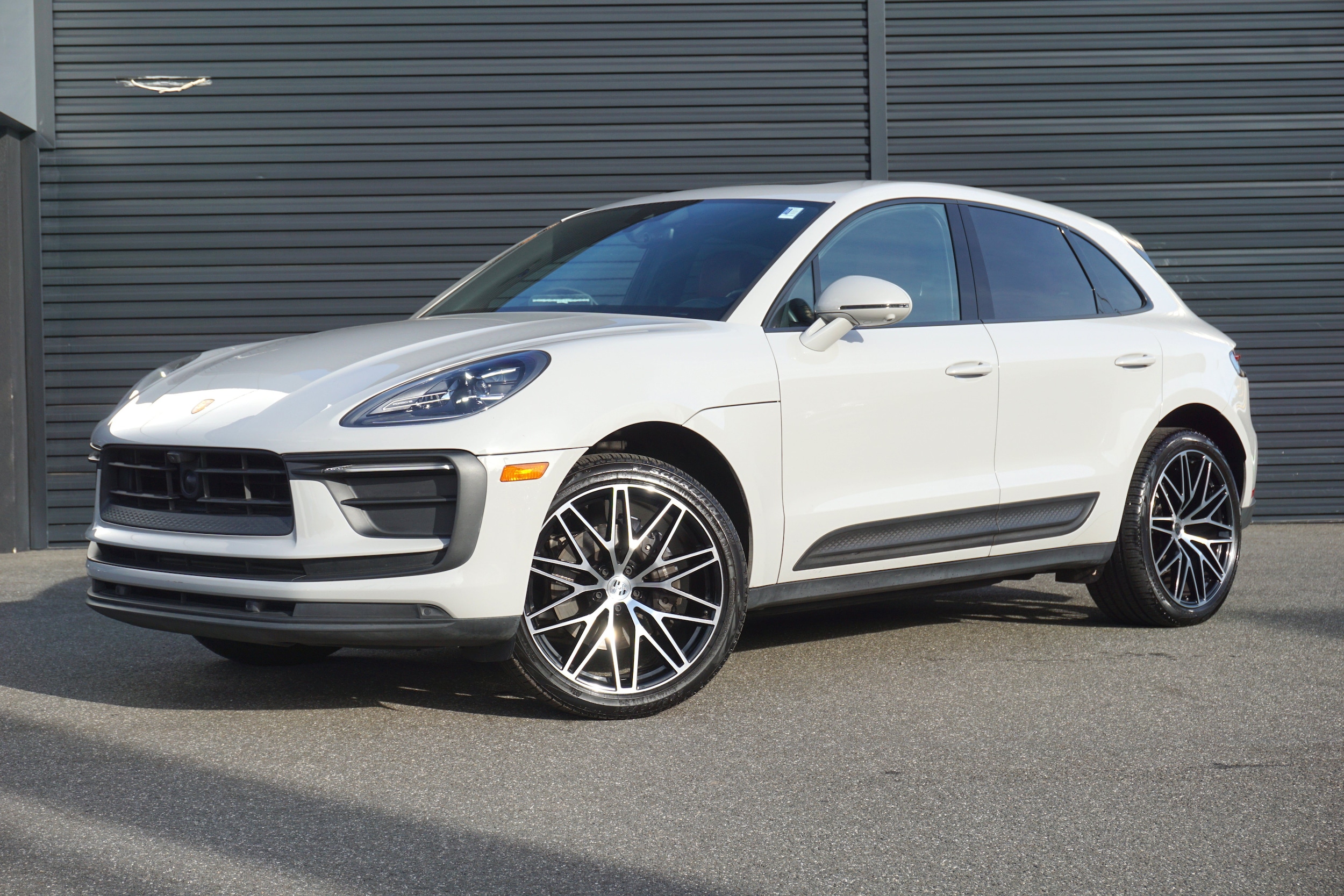 2023 Porsche Macan
