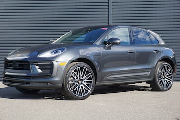2026 Porsche Macan AWD