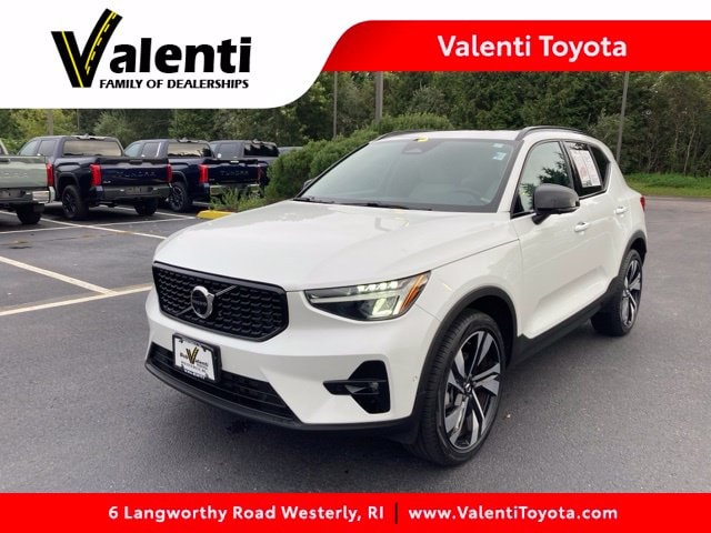 2024 Volvo XC40