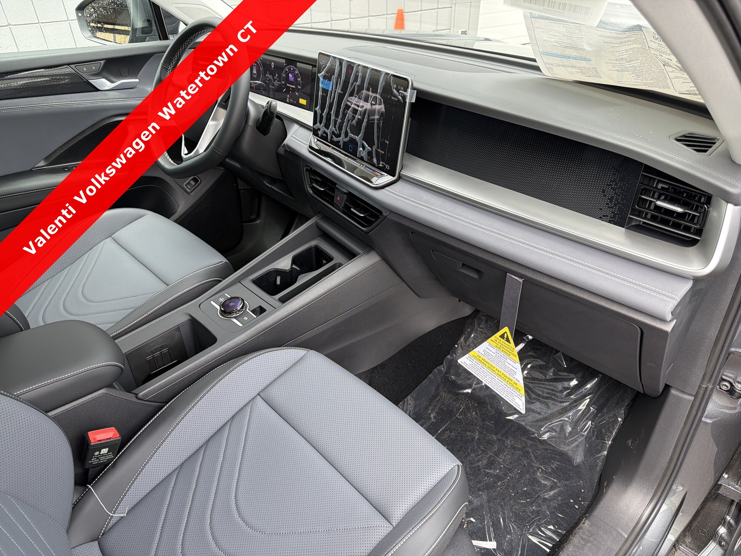 2026 Volkswagen Tiguan SE - Photo 23