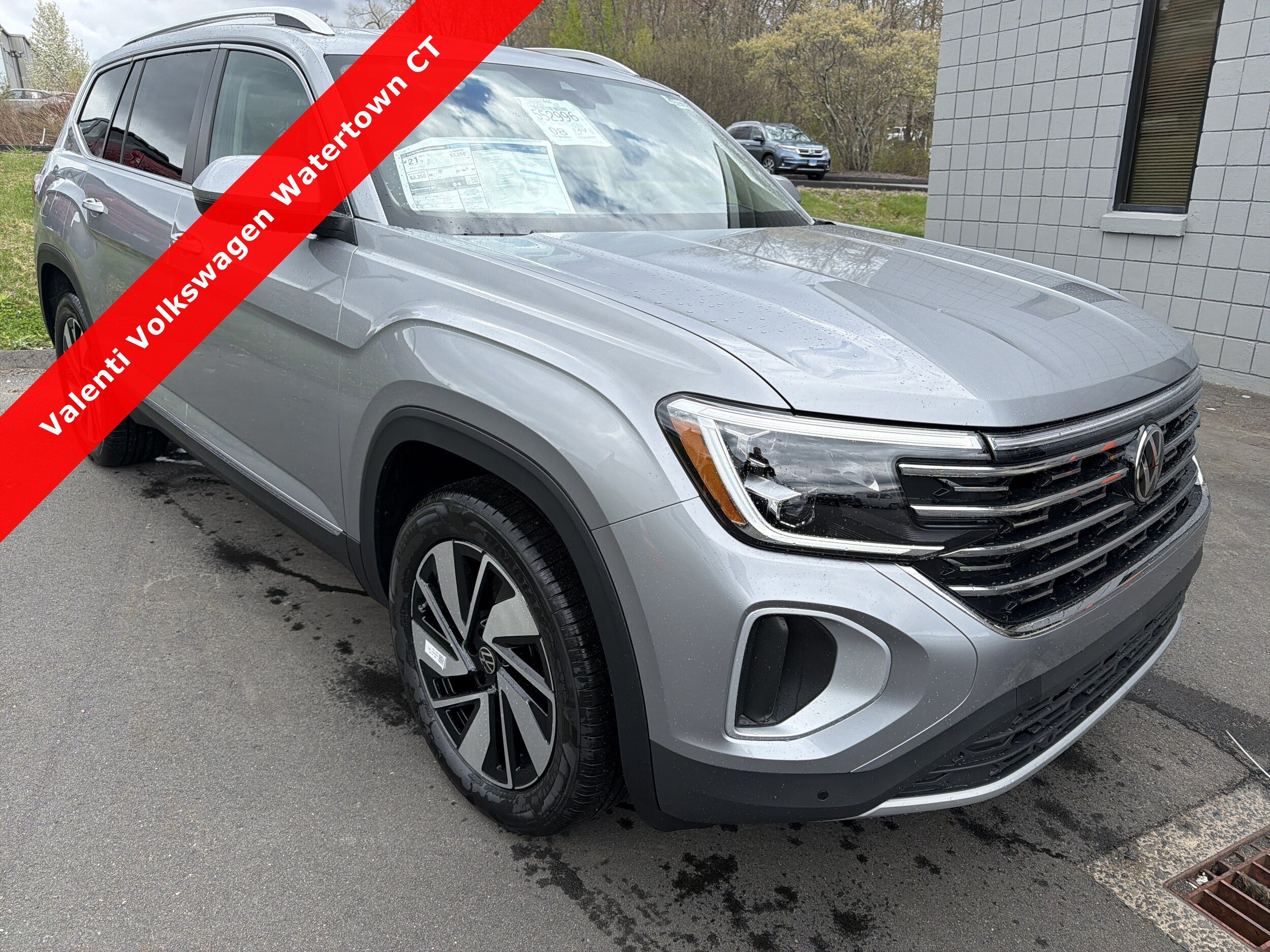 2026 Volkswagen Atlas SEL - Photo 5