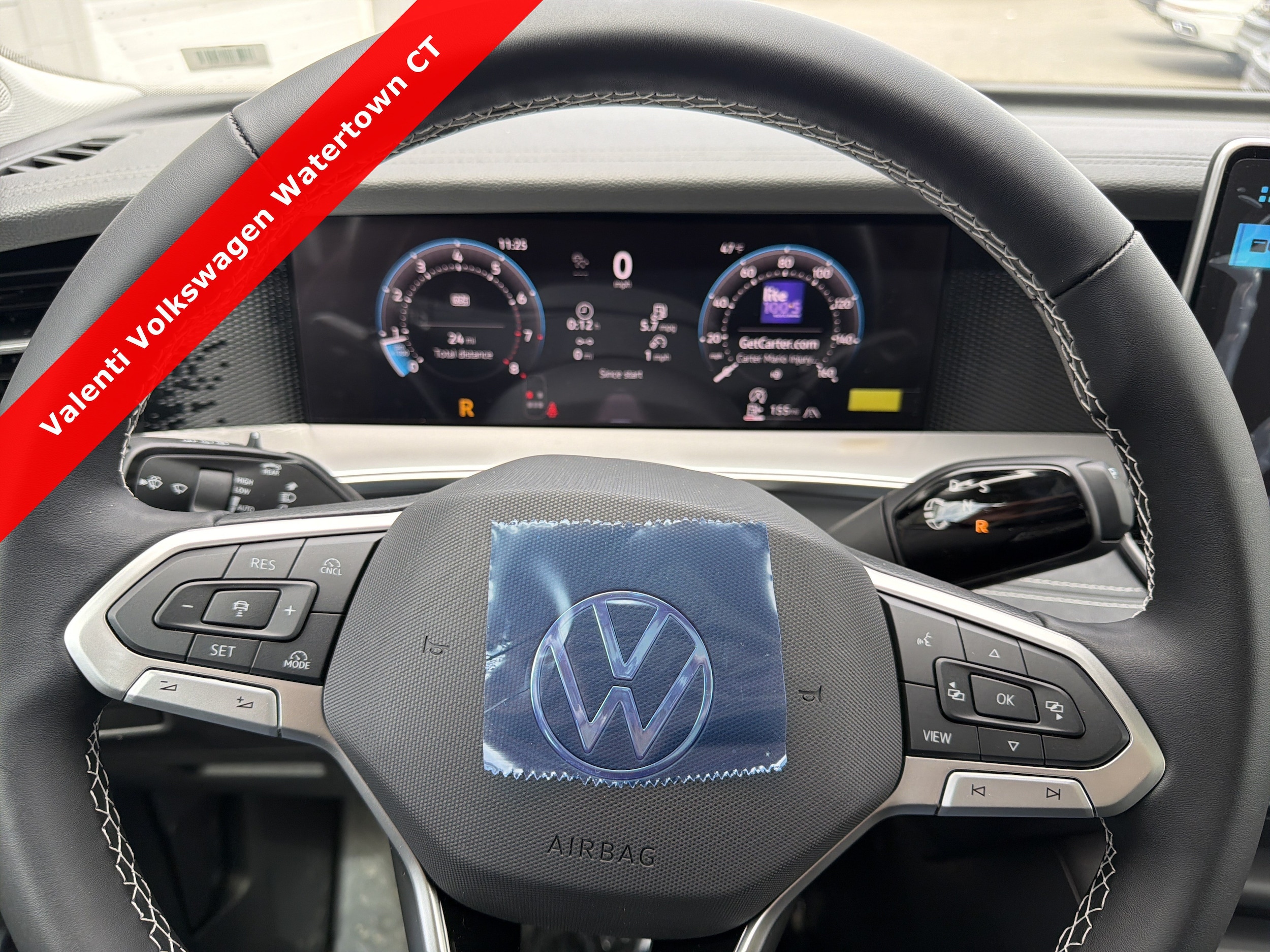 2026 Volkswagen Tiguan SE - Photo 26