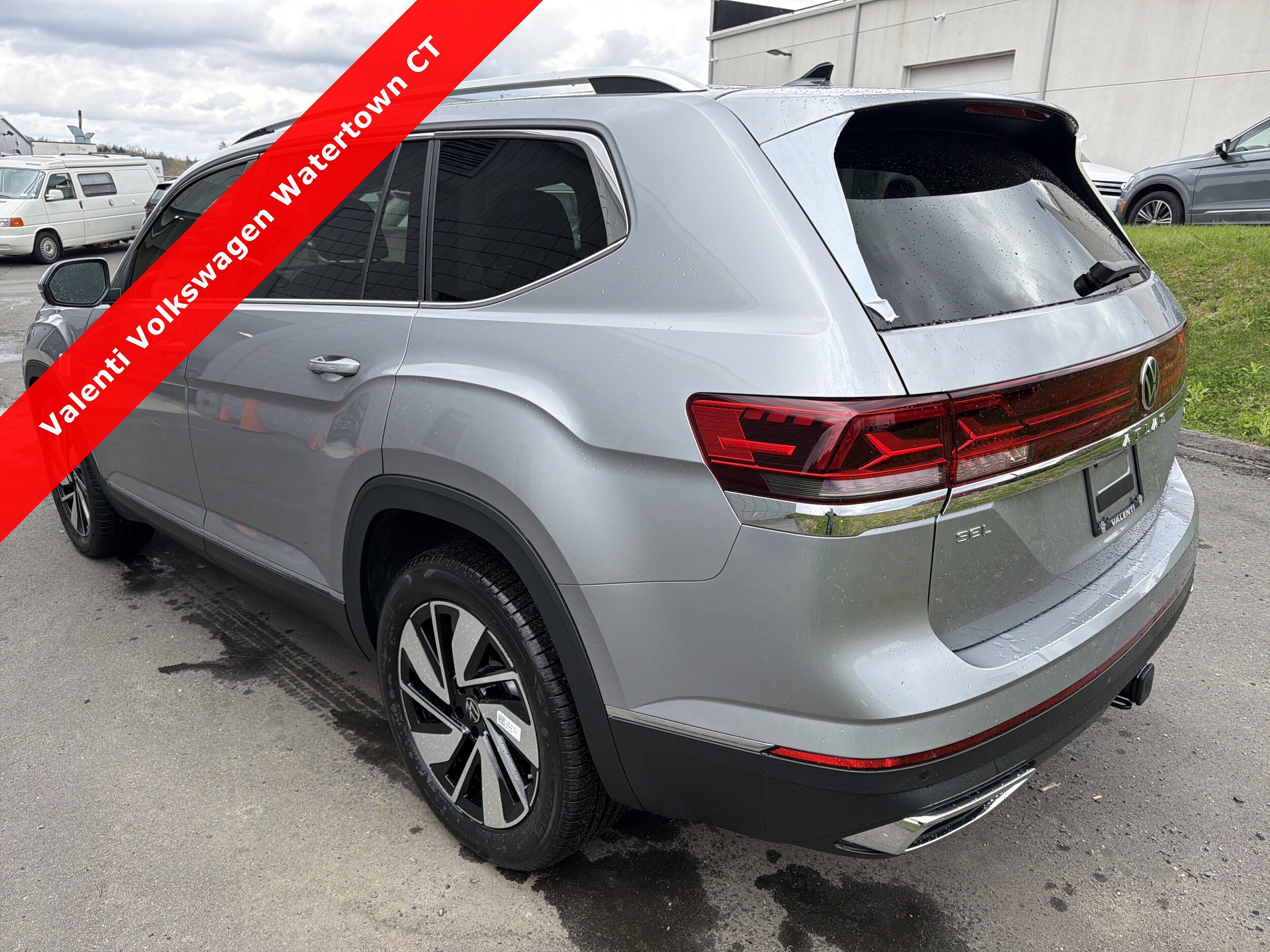 2026 Volkswagen Atlas SEL - Photo 3