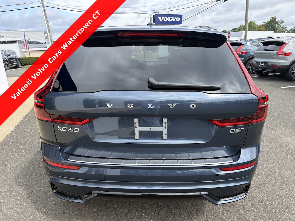New 2027 Volvo XC60 B5 Core SUV