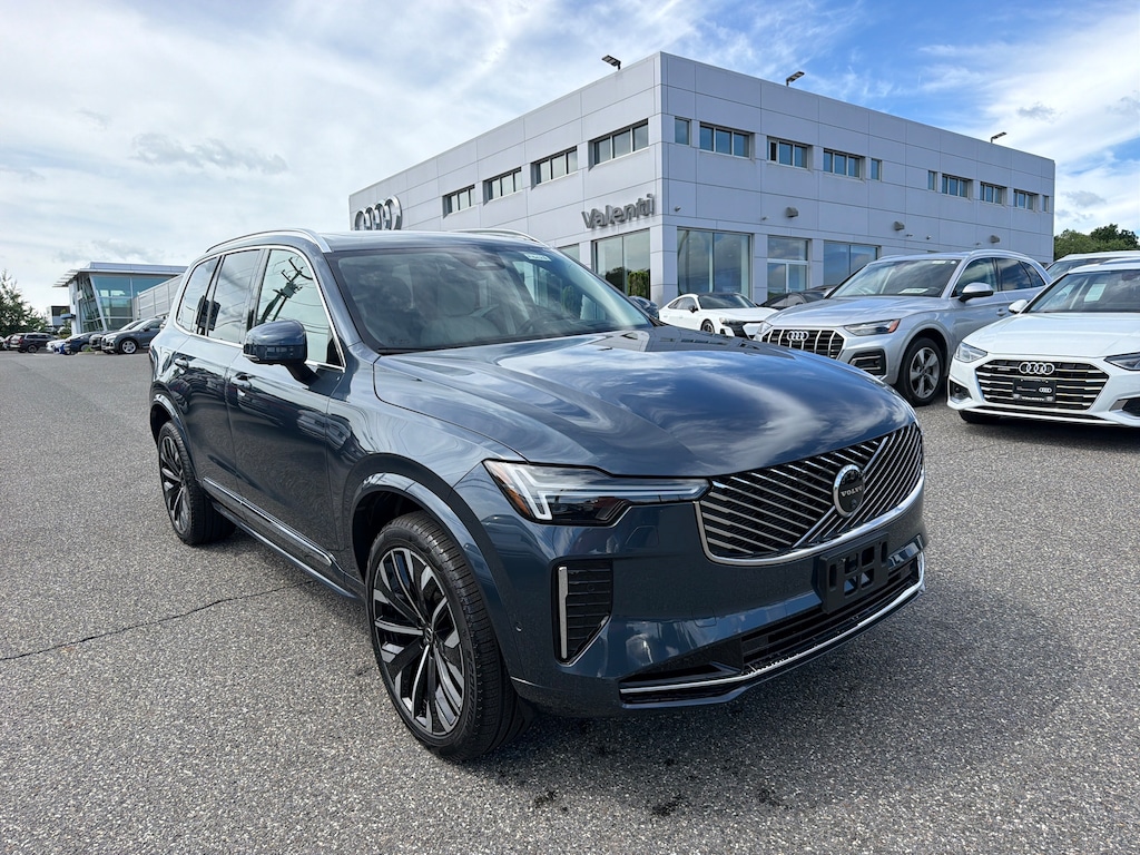Certified 2026 Volvo XC90 B6 Ultra 7-Seater SUV