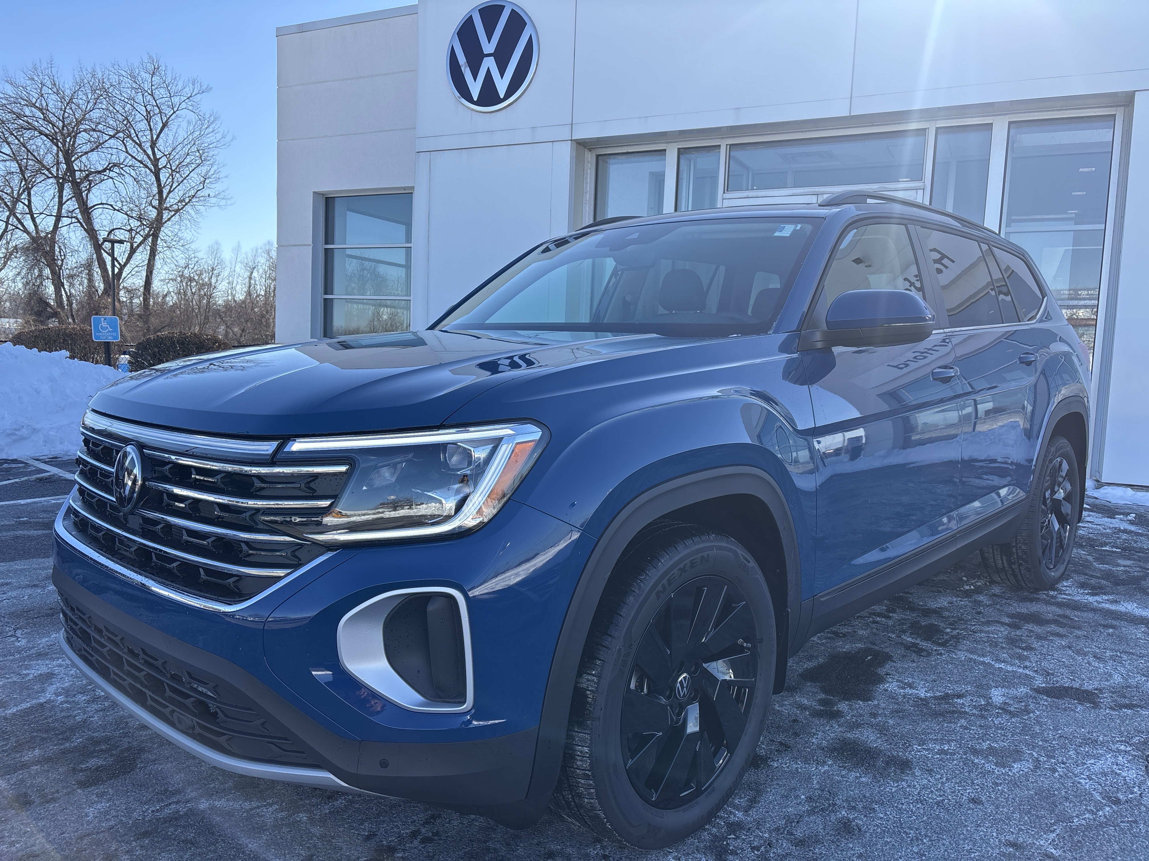 New 2026 Volkswagen Atlas 2.0T SE w/Technology 2.0T SE w/Technology 4MOTION