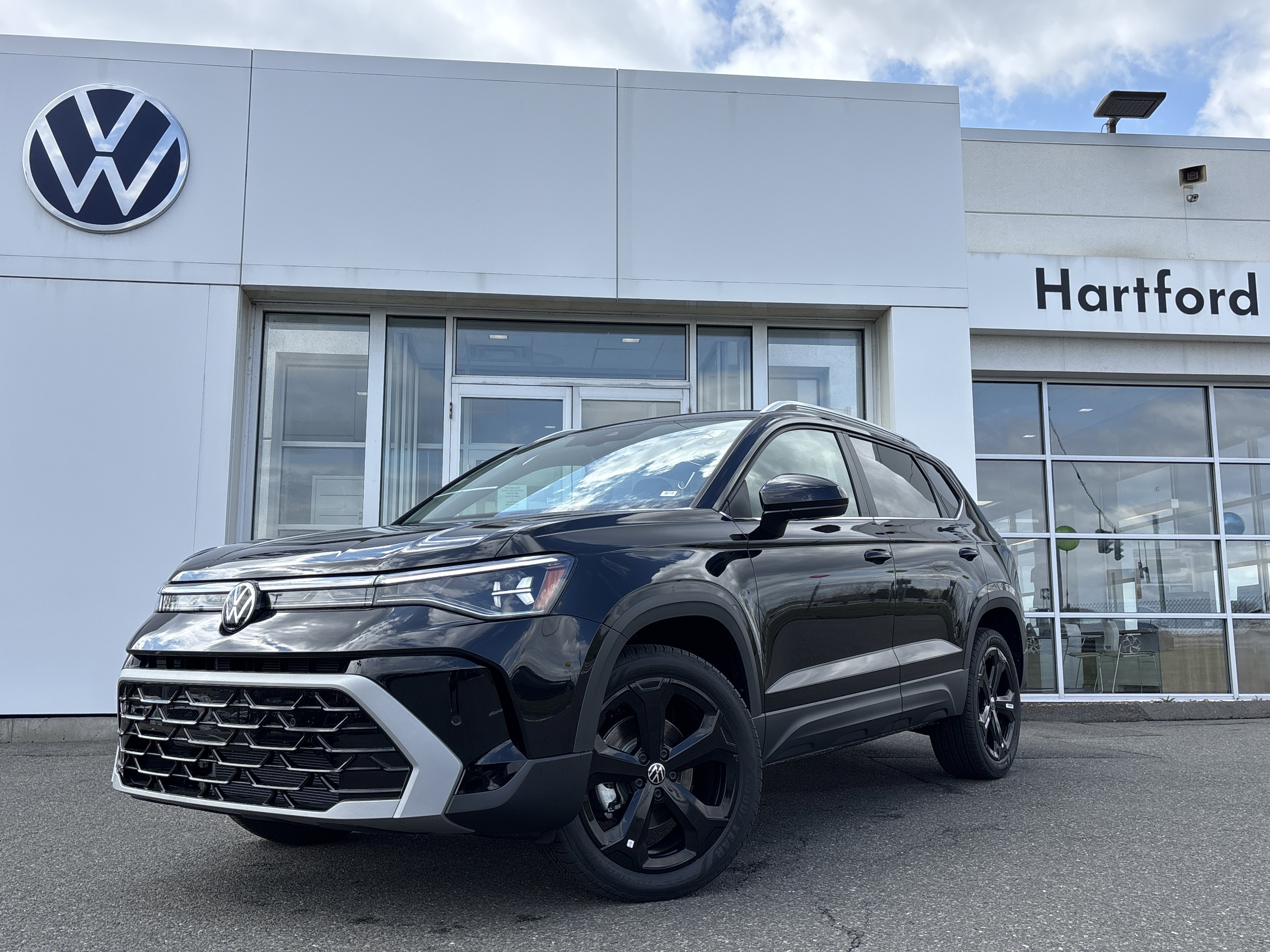 New 2026 Volkswagen Taos SEL SEL 4MOTION