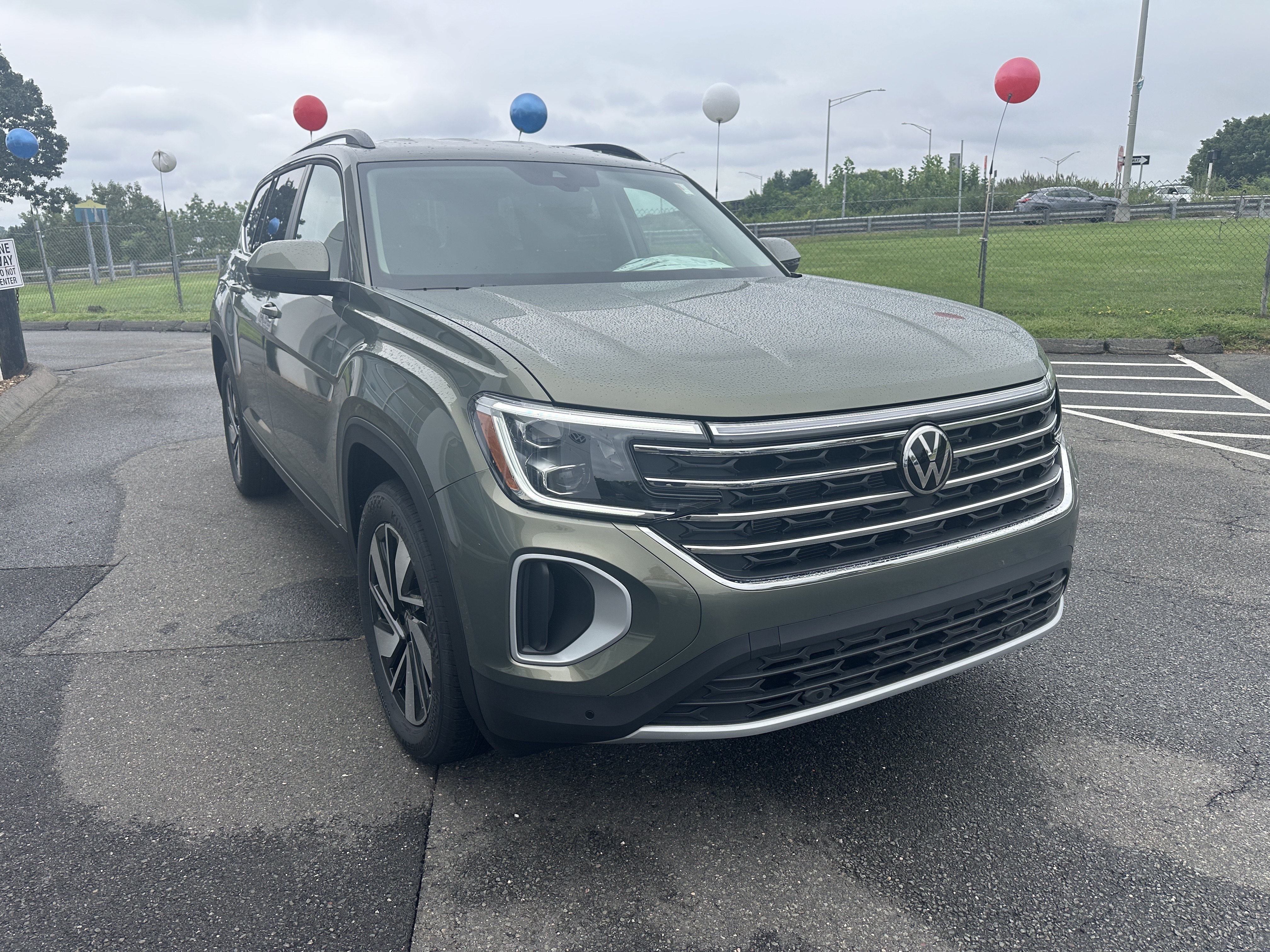 New 2026 Volkswagen Atlas 2.0T SE w/Technology 2.0T SE w/Technology 4MOTION