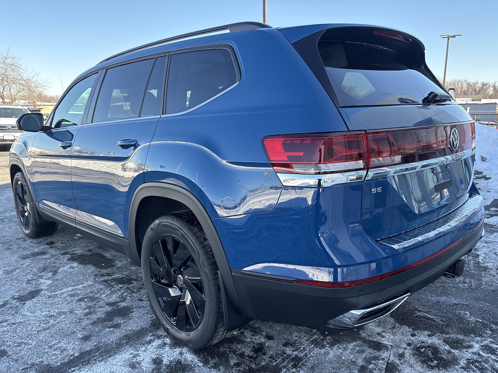 New 2026 Volkswagen Atlas 2.0T SE w/Technology 2.0T SE w/Technology 4MOTION