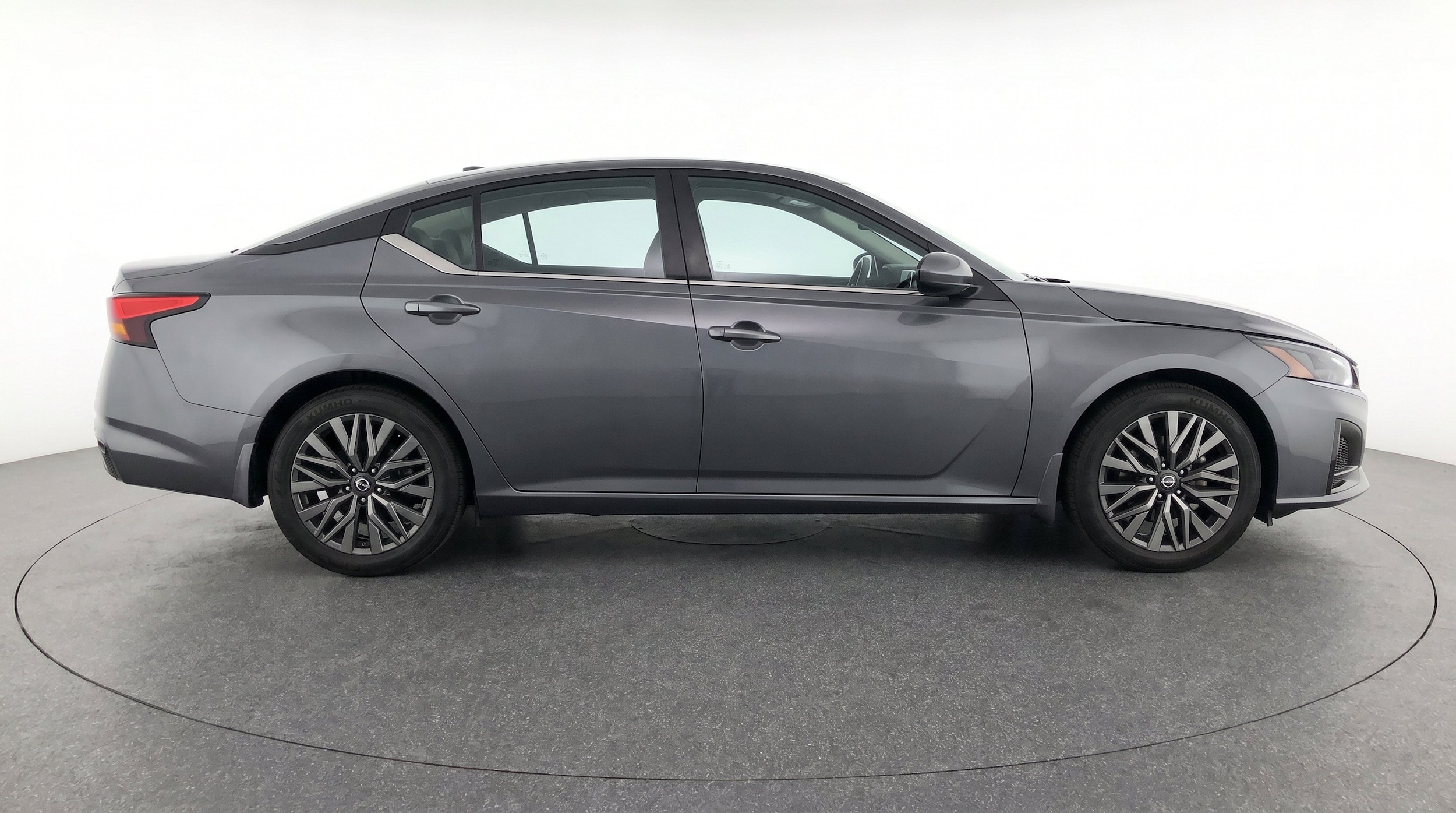 Thumbnail: 2025 Nissan Altima - 10