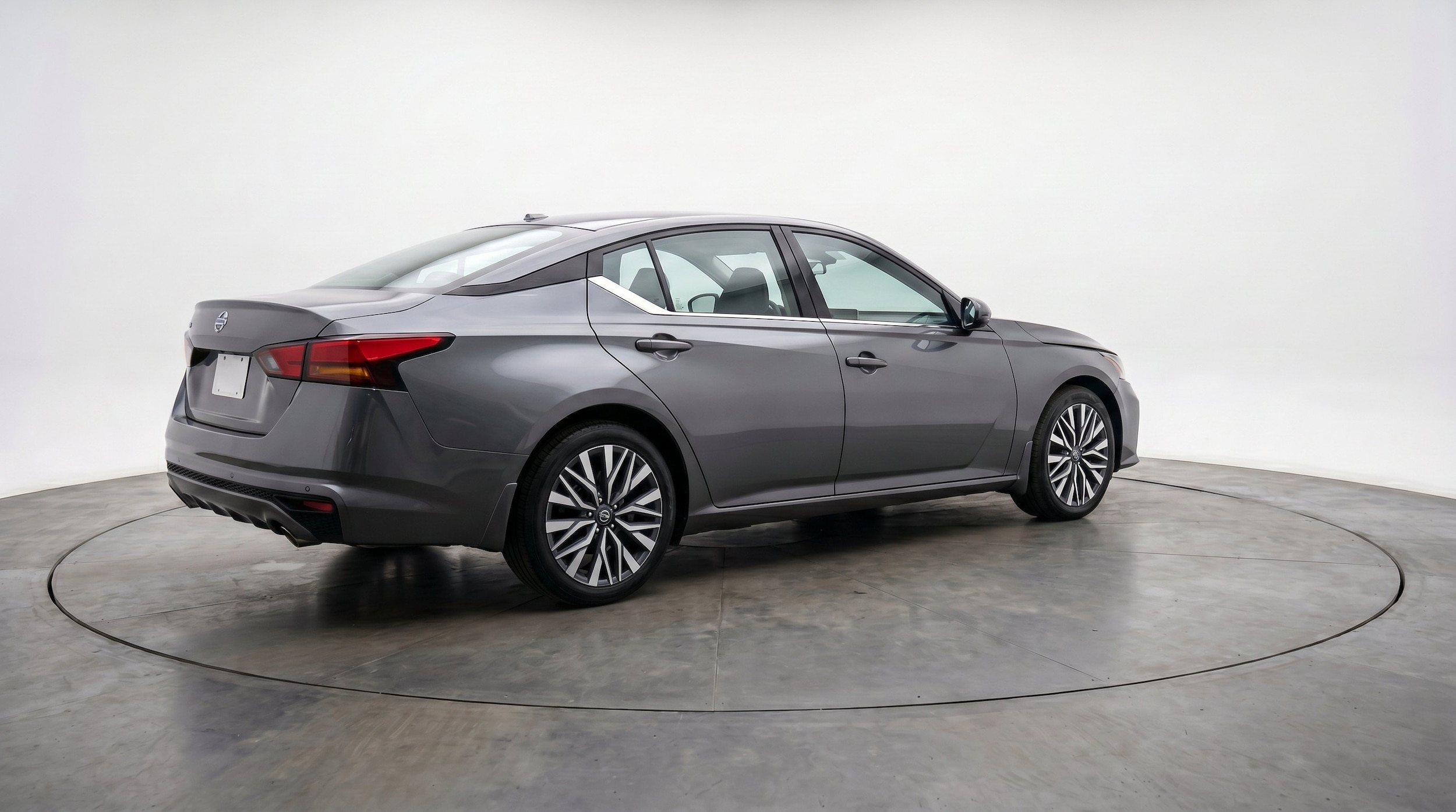 Thumbnail: 2025 Nissan Altima - 9