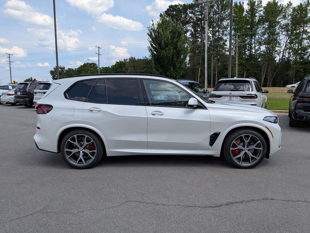 New 2026 BMW X5 PHEV xDrive50e SUV