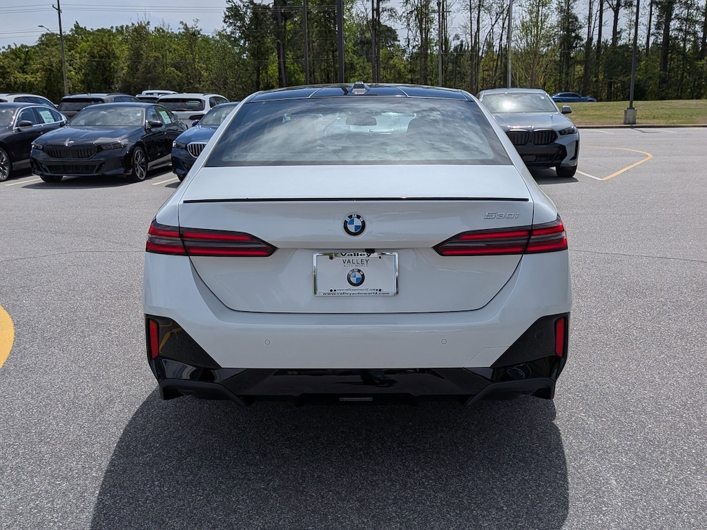 New 2026 BMW 530i Sedan
