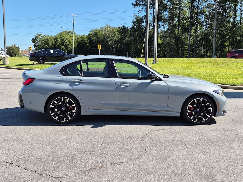 New 2026 BMW 330i xDrive Sedan