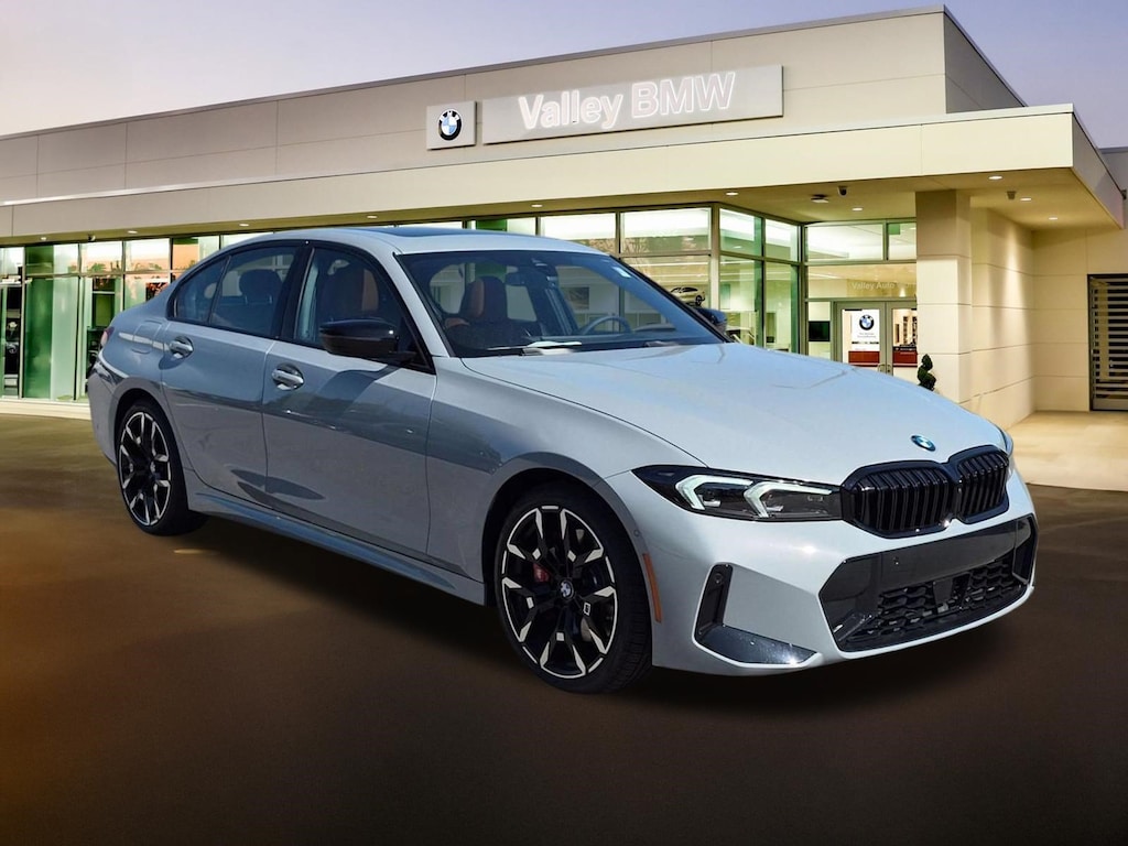 New 2026 BMW 330i xDrive Sedan