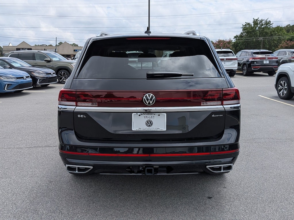 New 2026 Volkswagen Atlas 2.0T SEL Premium R-Line 2.0T SEL Premium R-Line 4MOTION