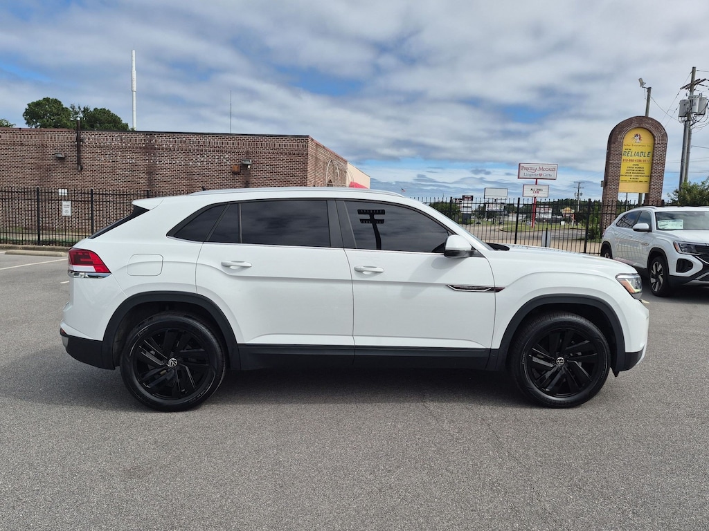 Used 2023 Volkswagen Atlas Cross Sport 3.6L V6 SE w/Technology 3.6L V6 SE w/Technology 4MOTION