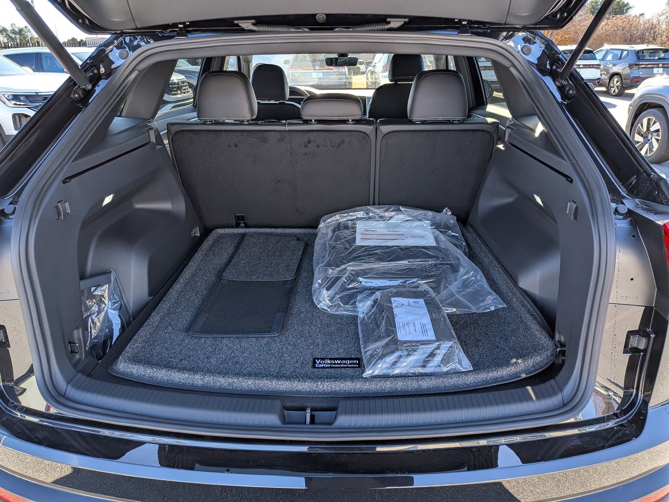 2026 Volkswagen Atlas Cross Sport SE - Photo 30