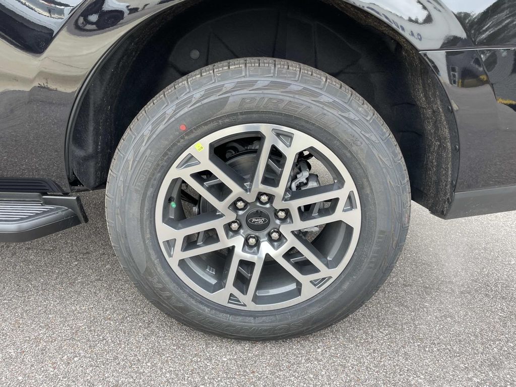 2026 Ford Expedition Active - Photo 7