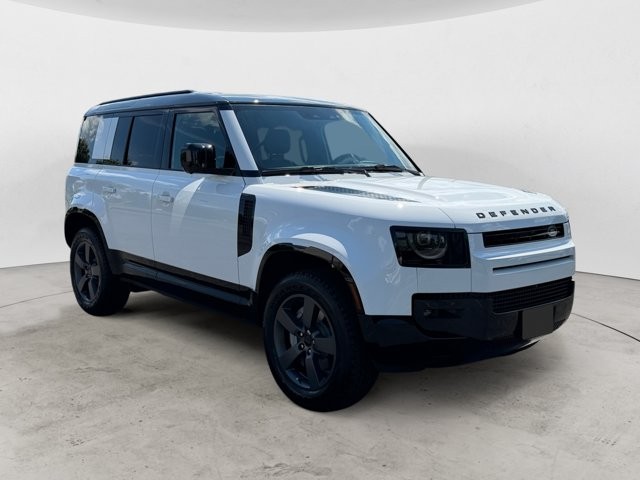 New 2026 Land Rover Defender 110 X-Dynamic SE SUV
