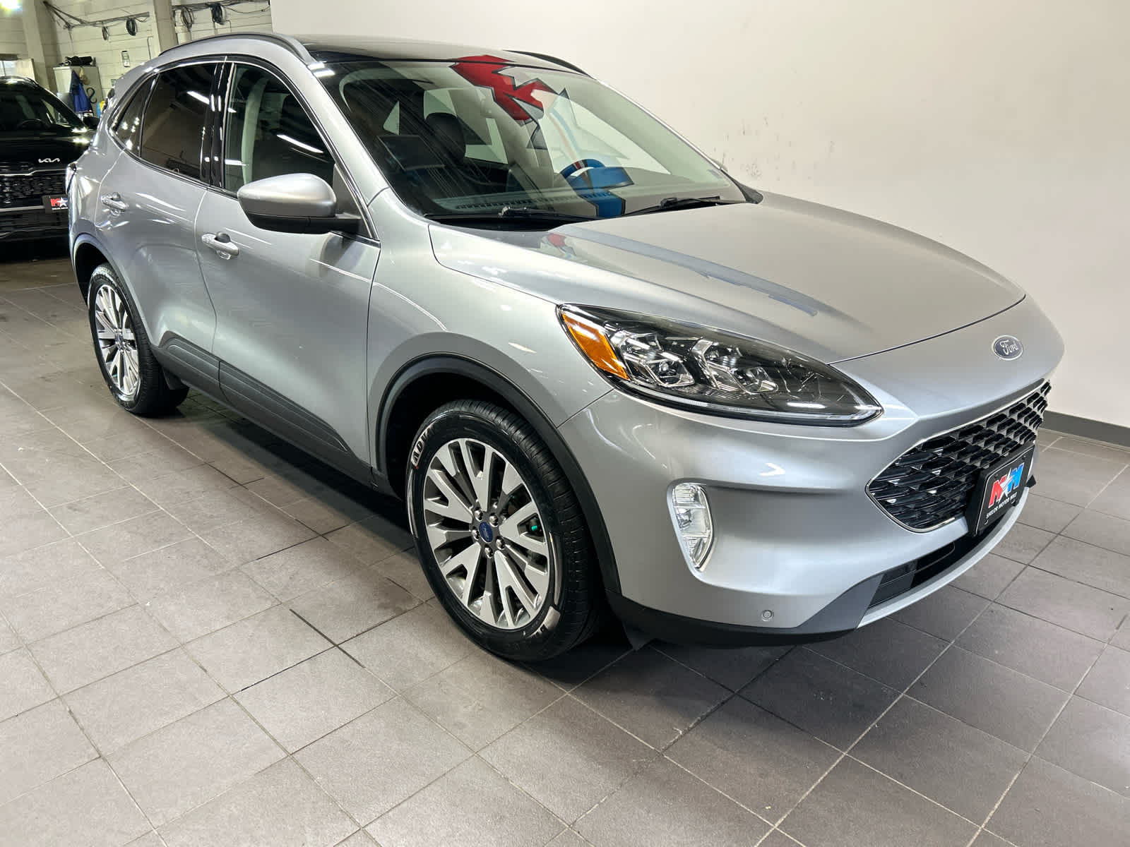 Used 2022 Ford Escape Titanium SUV
