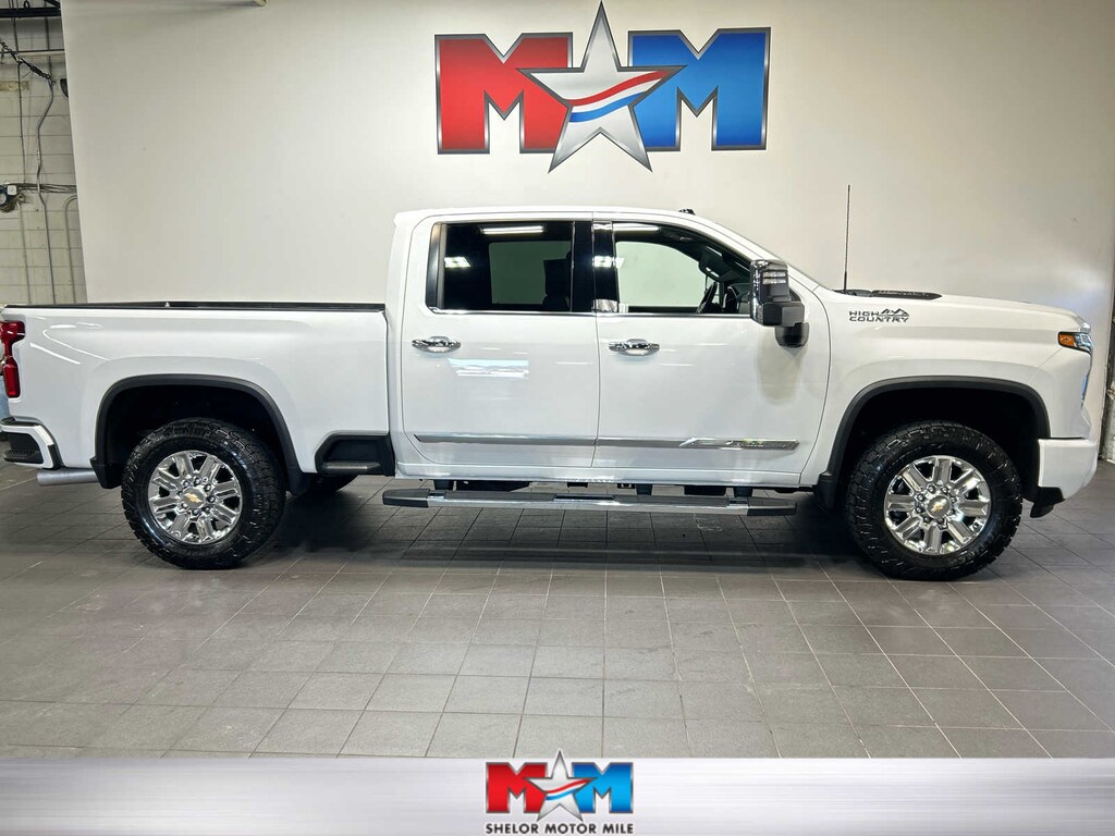 Used 2024 Chevrolet Silverado 2500 HD High Country Truck Crew Cab
