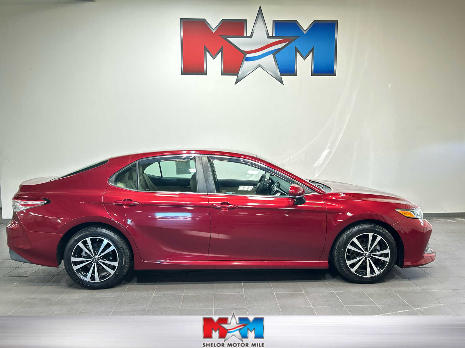 Used 2018 Toyota Camry LE Auto (Natl)