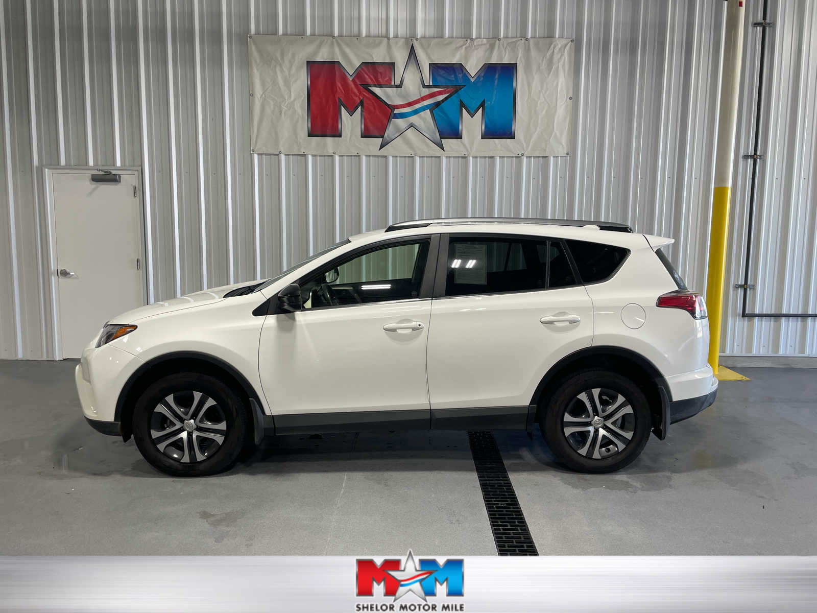 Used 2017 Toyota RAV4 LE SUV