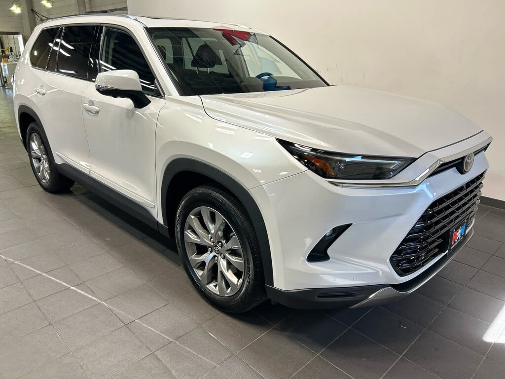 Used 2025 Toyota Grand Highlander Limited SUV