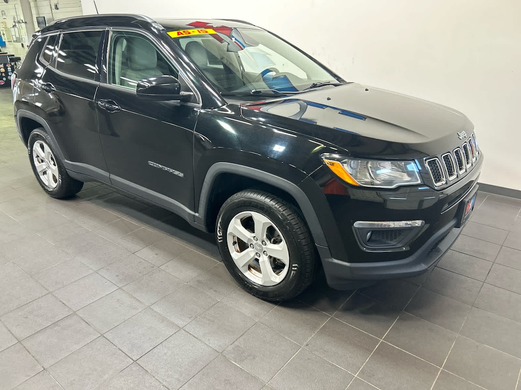 Used 2018 Jeep Compass Latitude 4x4 SUV