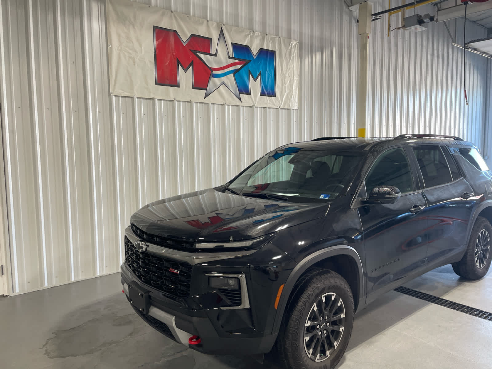 Used 2025 Chevrolet Traverse Z71 SUV