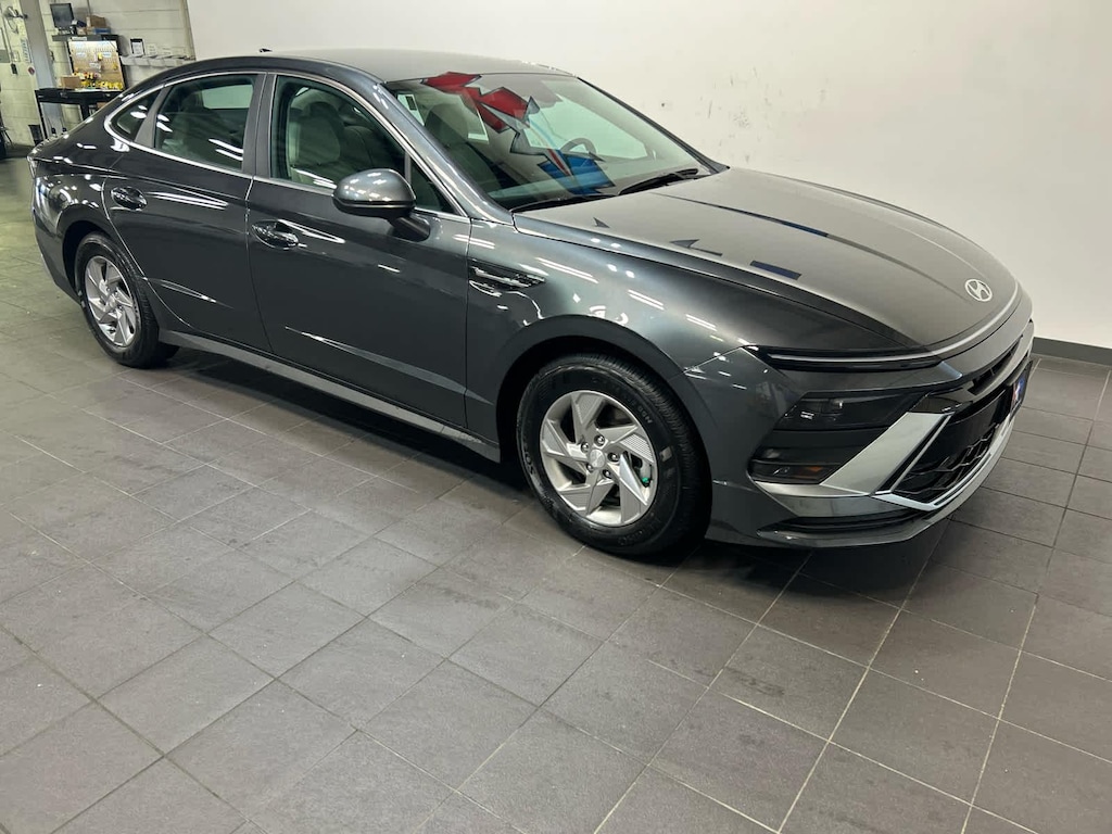New 2026 Hyundai Sonata SE Sedan