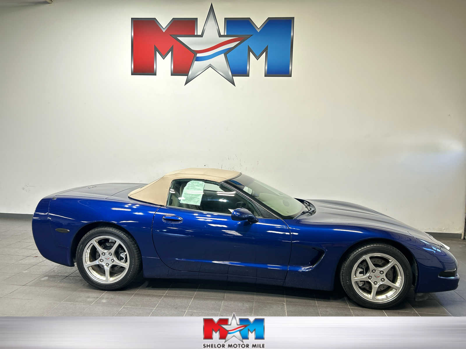 2004 Chevrolet Corvette