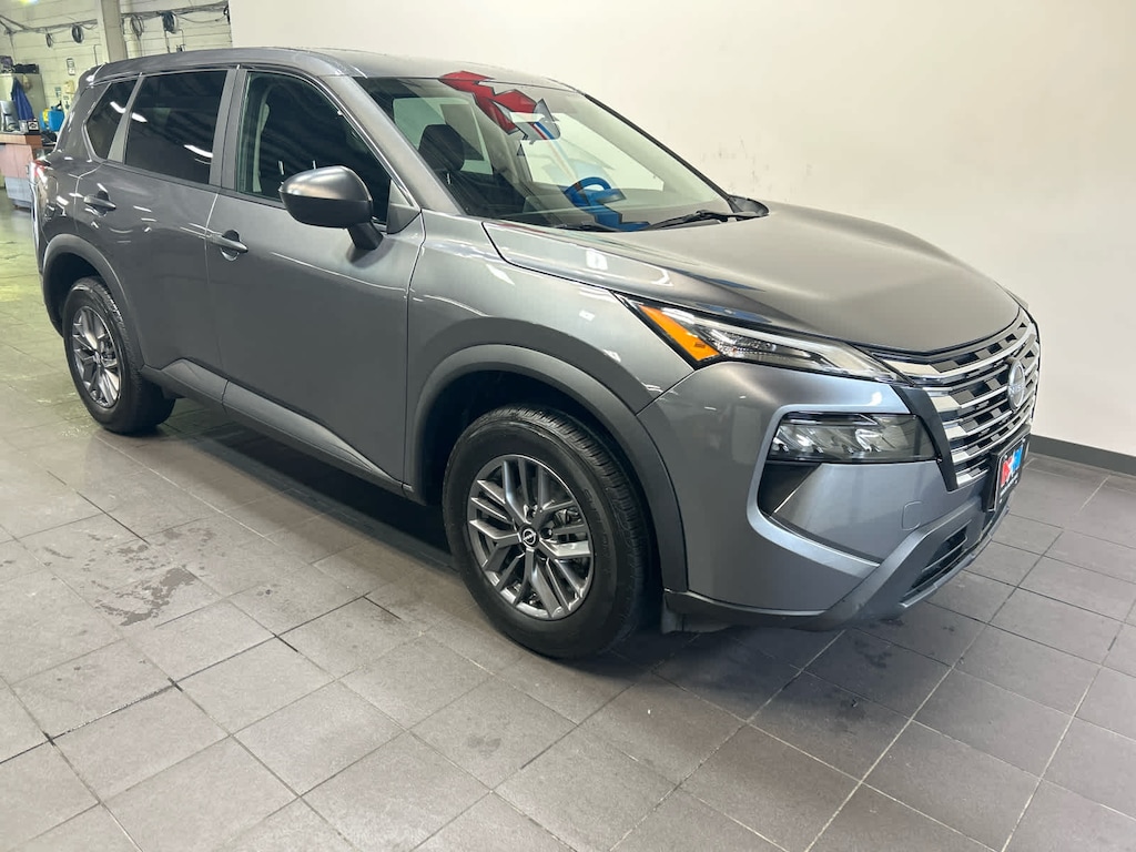 Used 2024 Nissan Rogue S AWD