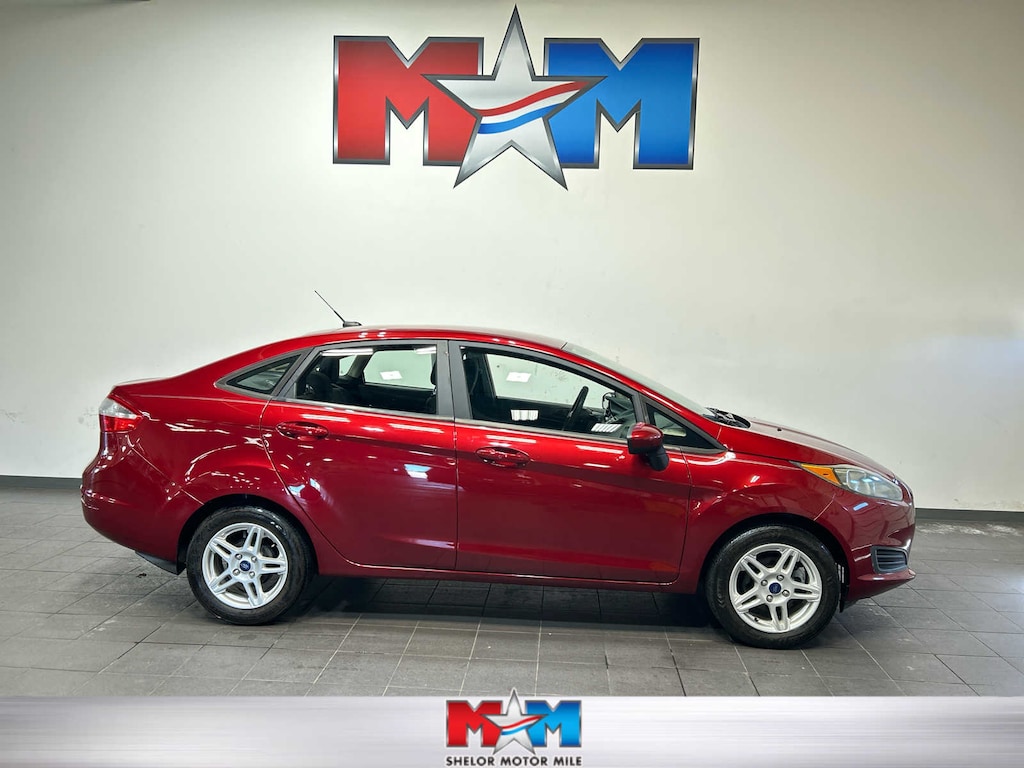 Used 2017 Ford Fiesta SE Sedan