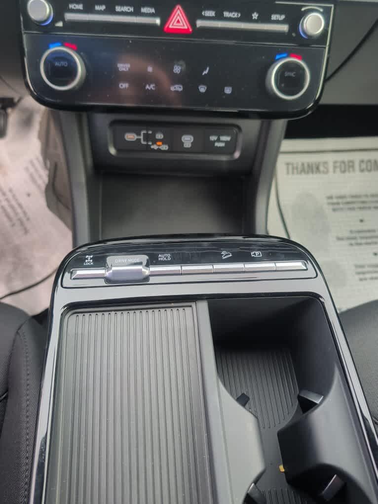 2026 Hyundai Tucson Blue SE - Photo 25