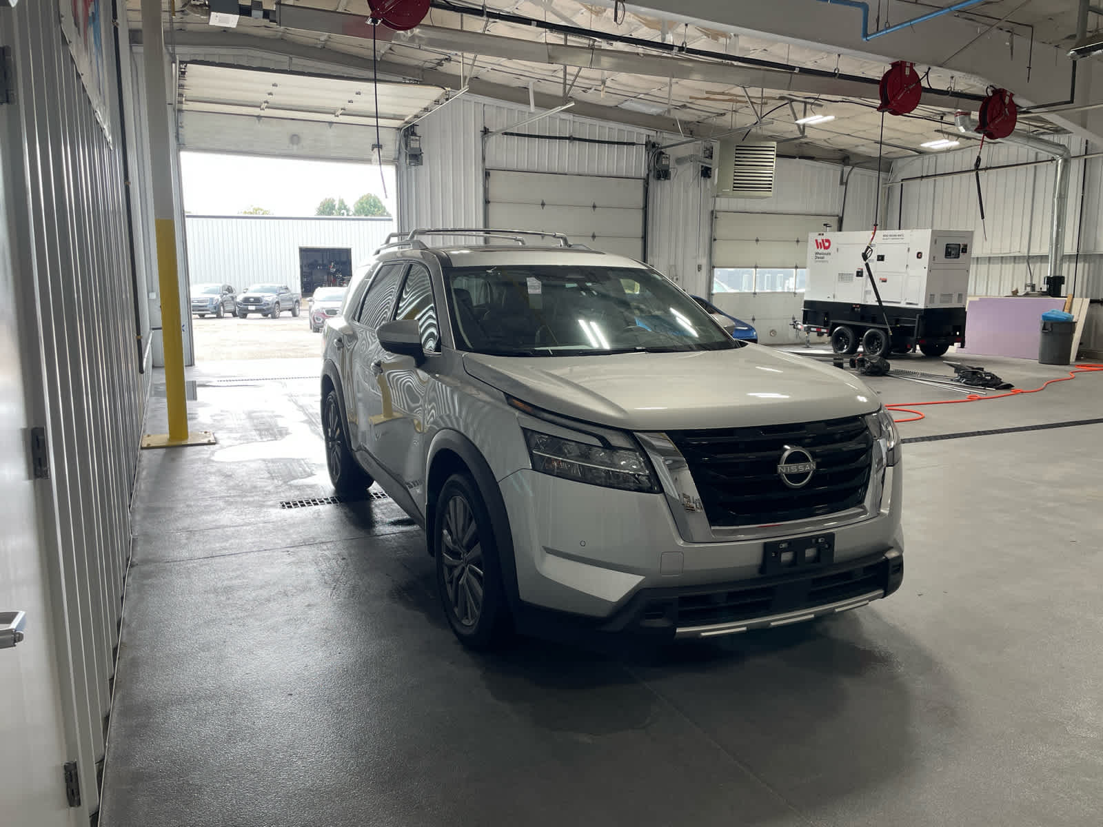 Used 2024 Nissan Pathfinder SL SUV