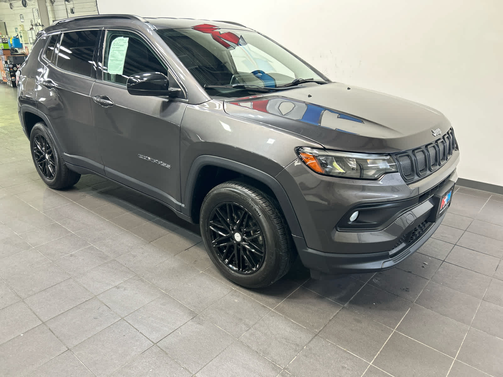 Used 2022 Jeep Compass Latitude SUV