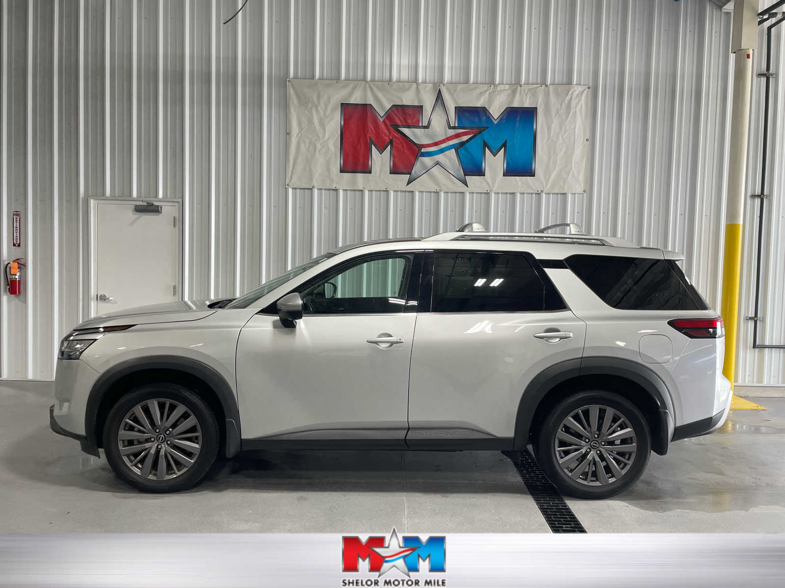  Nissan Pathfinder