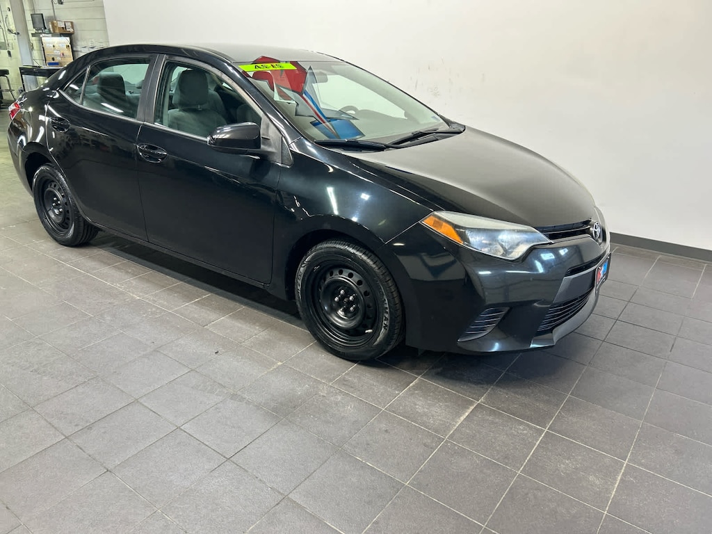 Used 2016 Toyota Corolla LE Sdn CVT